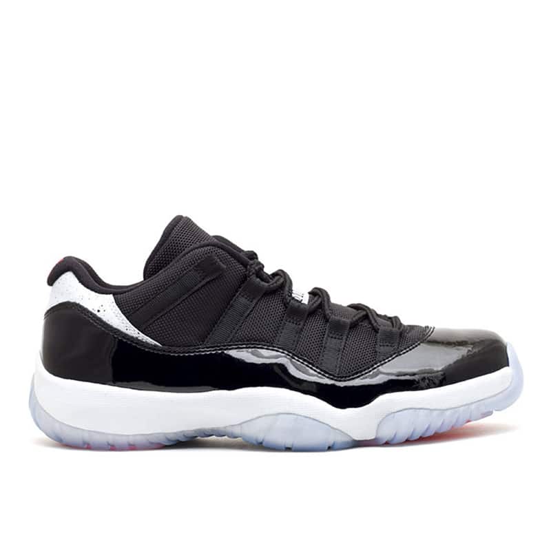 Jordan Retro 11 Low "Infrared"